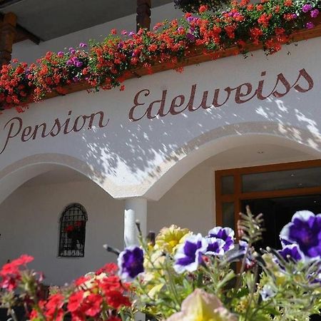 Pensione Edelweiss San Cassiano  Esterno foto